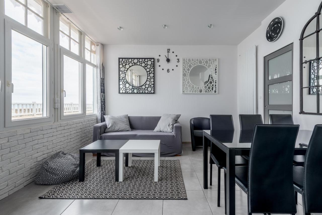 Appartement en front de mer avec terrasse et vue mer Arromanches-les-Bains Extérieur photo